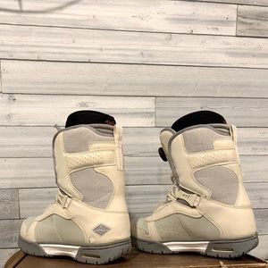 Vans Encore Snowboarding Boots